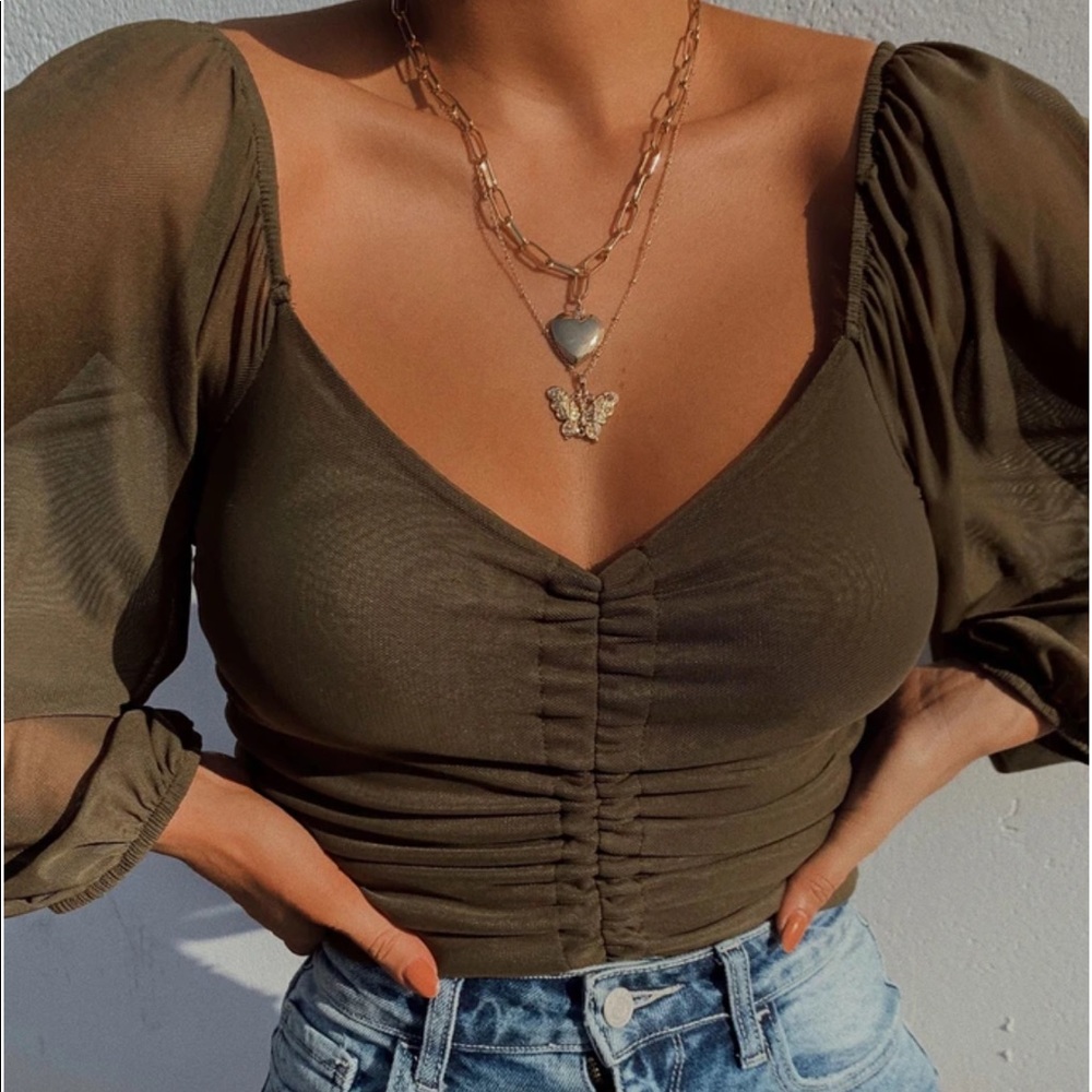 Miss Lola crop long sleeve mesh top